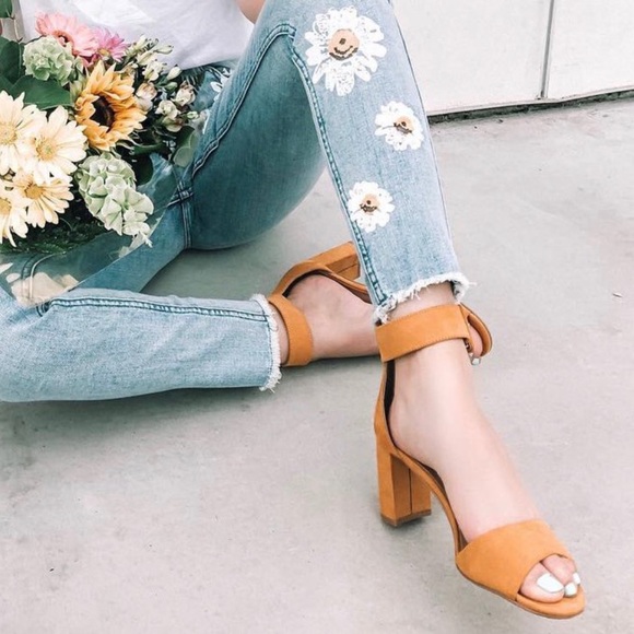 Mustard Oversized Buckle Ankle Strap Heel Sandal - Picture 5 of 7